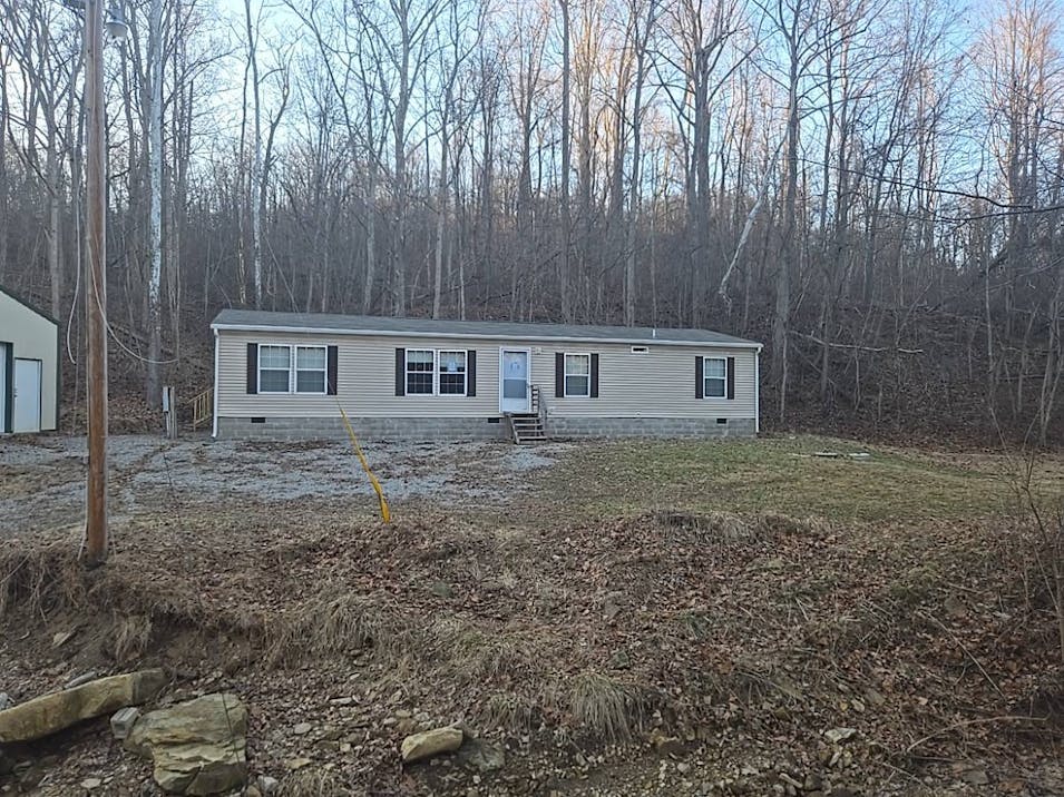 1469 Edgington Rd South Salem, OH 45681, Ross County