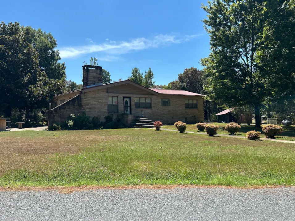 139 Polk Road 125 Mena, AR 71953, Polk County