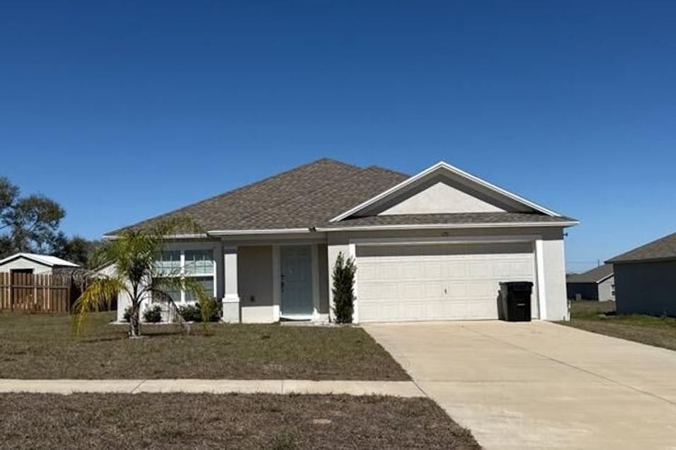 170 W 6th St Frostproof, FL 33843, Polk County