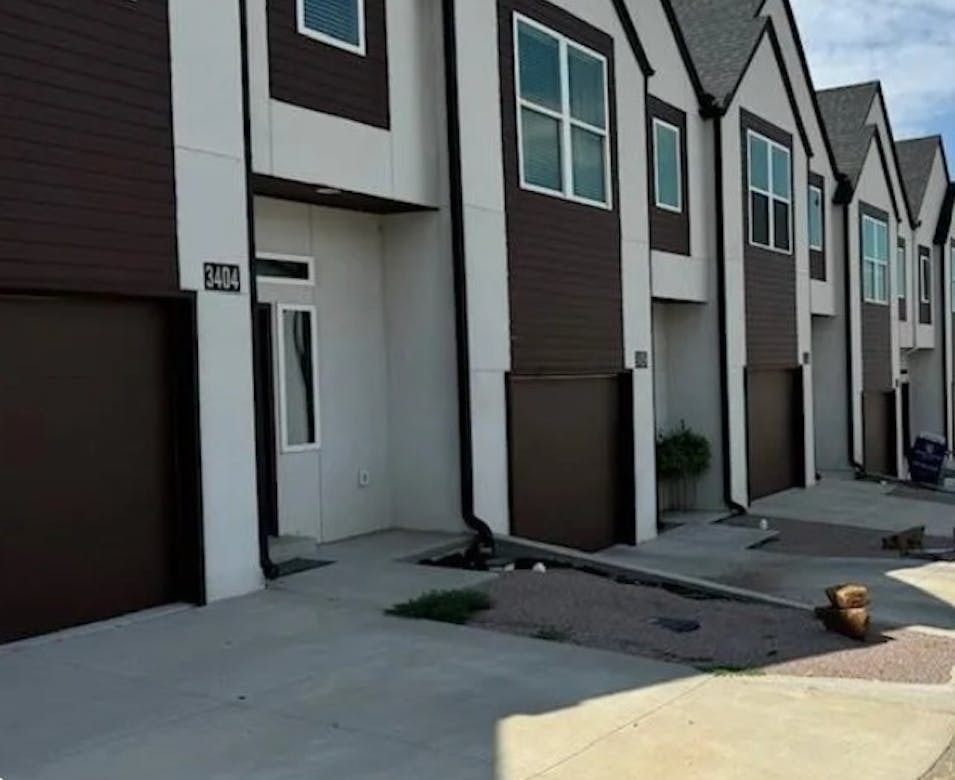 3404 Redbud Ln Tulsa, OK 74066, Creek County