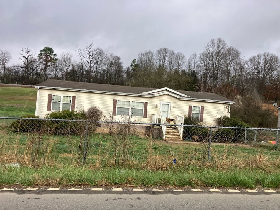 1326 Midway Rd. Midway, TN 37809, Greene County