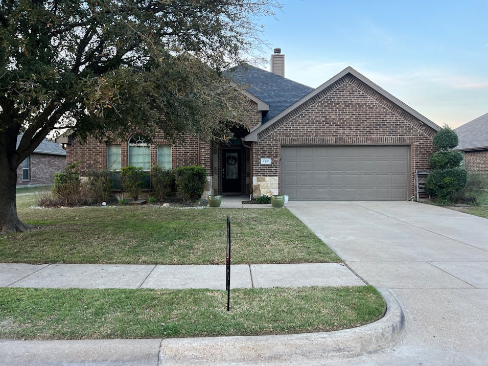 127 Sumac Dr Waxahachie, TX 75165, Ellis County
