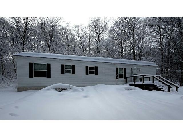 Foxwood Ln, Boonville, NY 13309