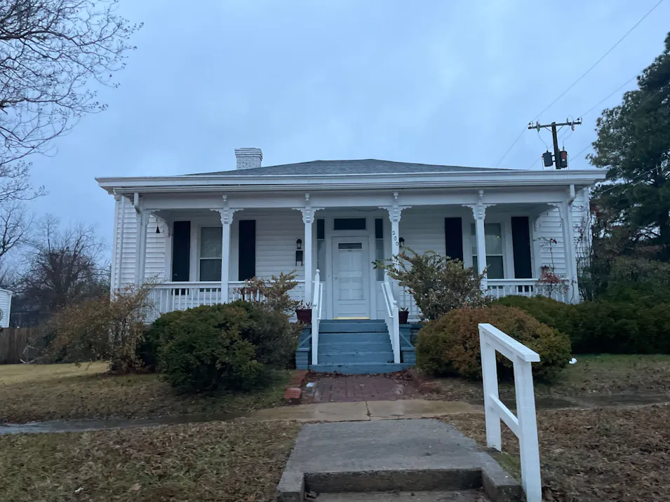 200 East Maryland Avenue Crewe, VA 23930, Nottoway County