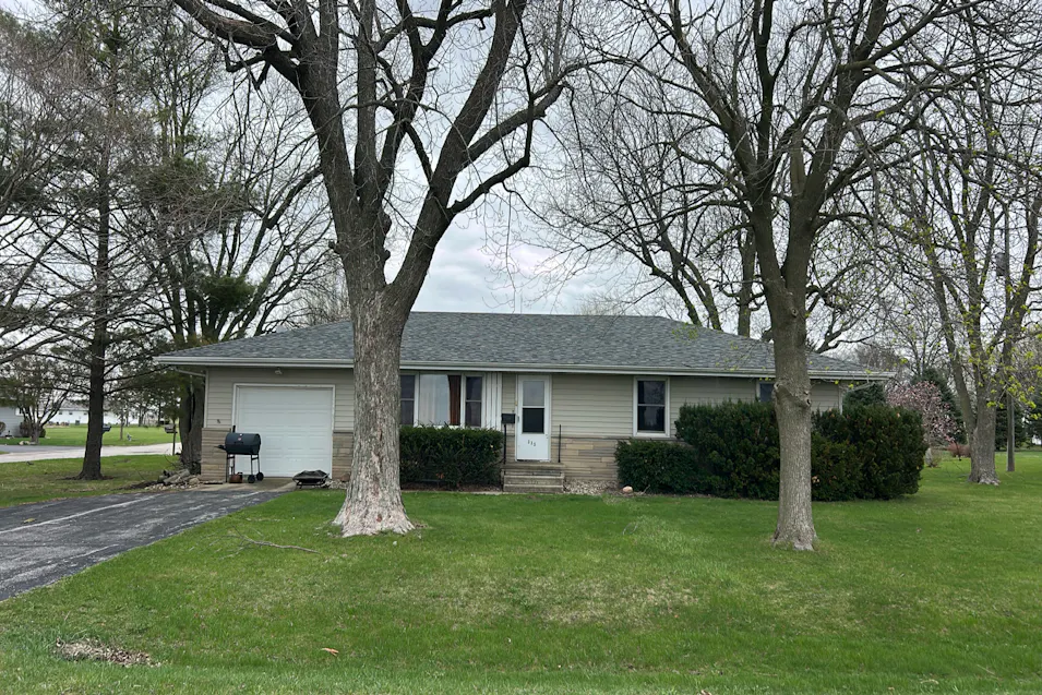 335 North Pine Street Piper City, IL 60959, Ford County