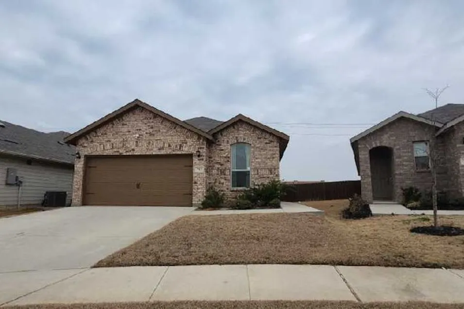 713 Presidio Street Aubrey, TX 76227, Denton County