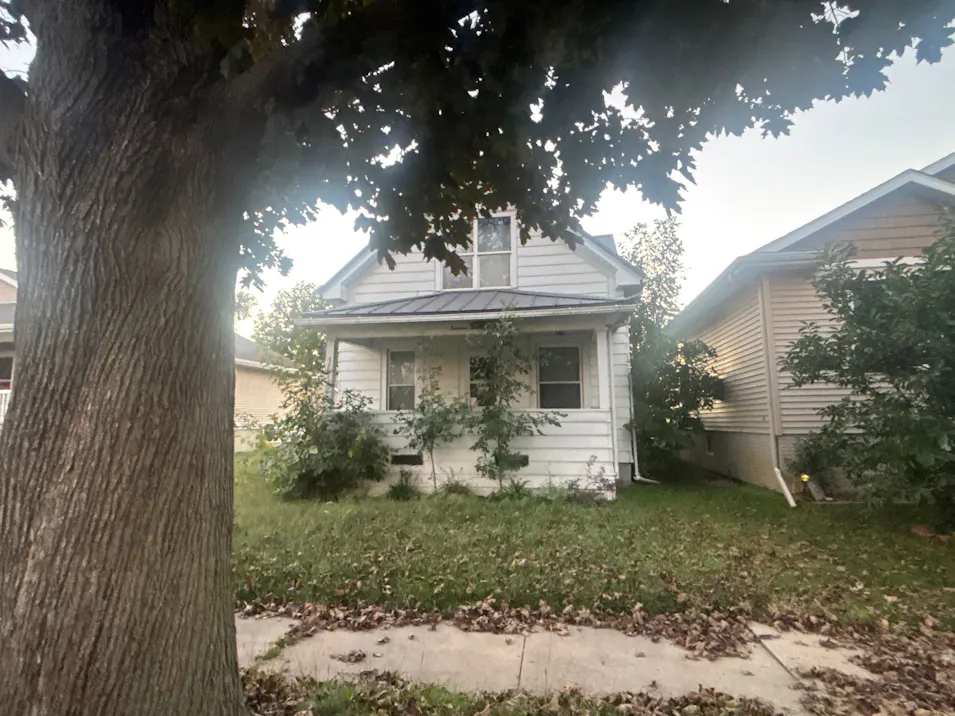 1412 N St SW Cedar Rapids, IA 52404, Linn County