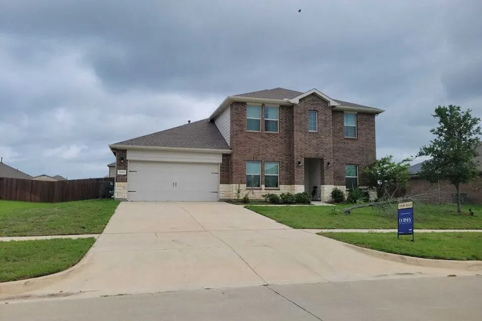 1225 Rolling Meadows Drive Cedar Hill, TX 75104, Dallas County