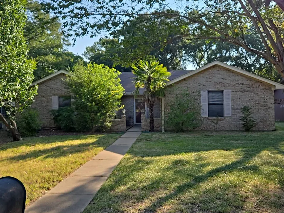 104 Woodforest Dr Elm Mott, TX 76640, McLennan County