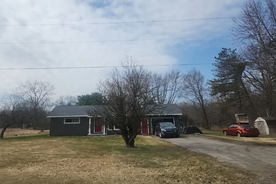 210 S 8 Mile Rd Midland, MI 48640, Midland County