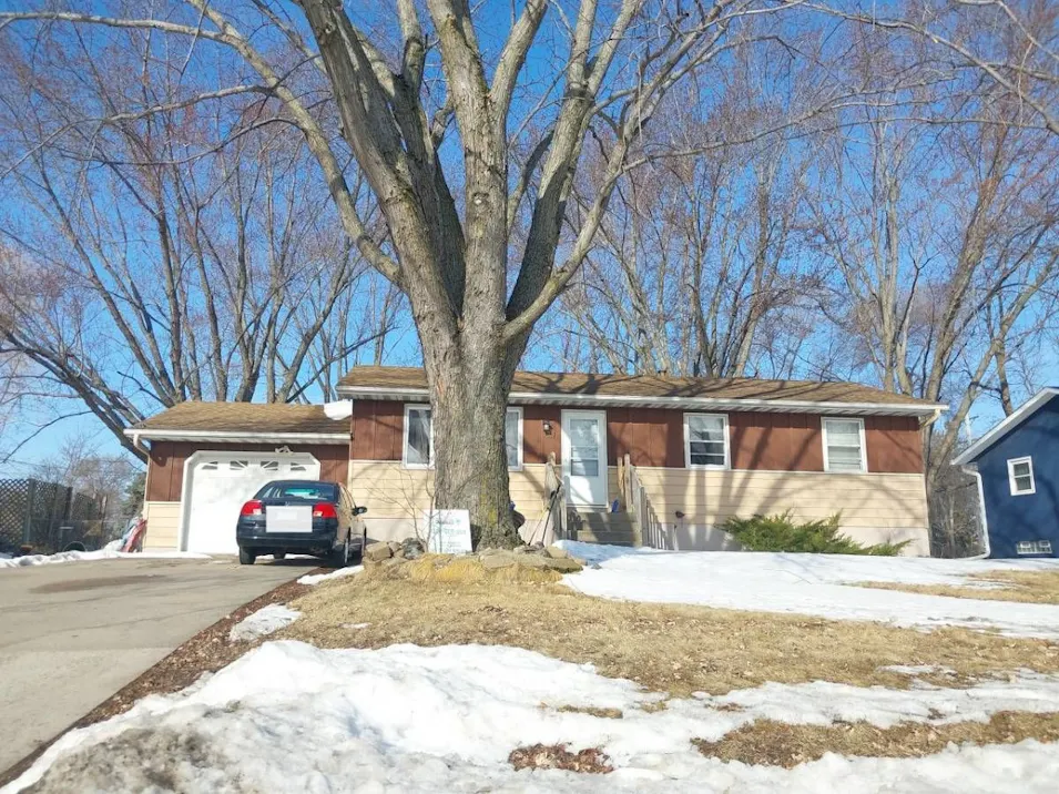 911 Proctor Ave NW Elk River, MN 55330, Sherburne County