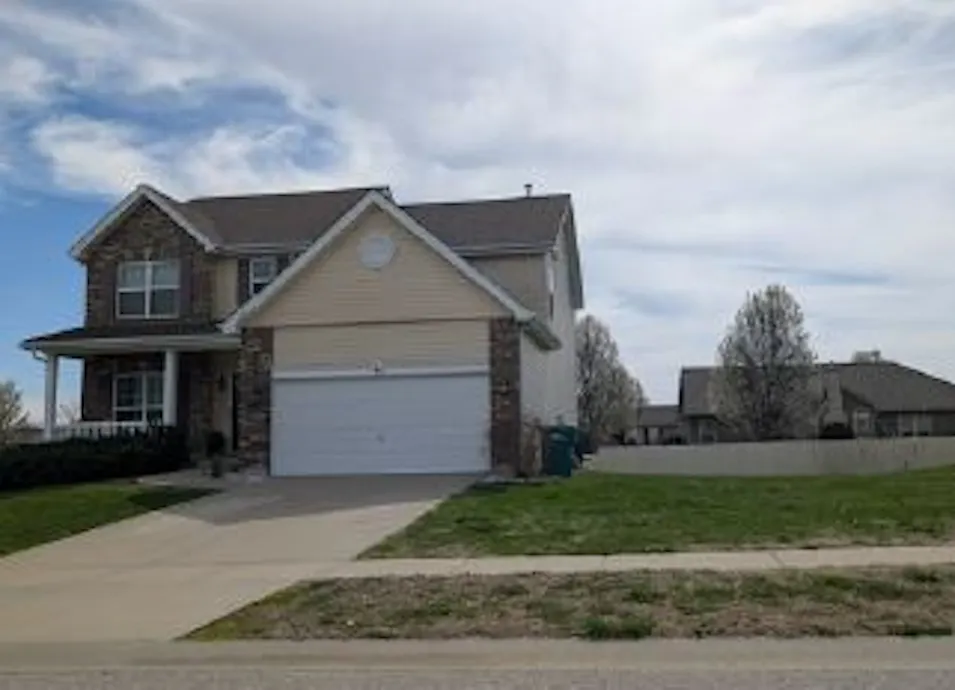 1301 Stone Hill Dr O Fallon, IL 62269, Madison County