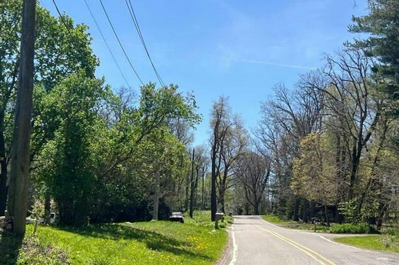Ridgewood Rd, Clarkston, MI 48346