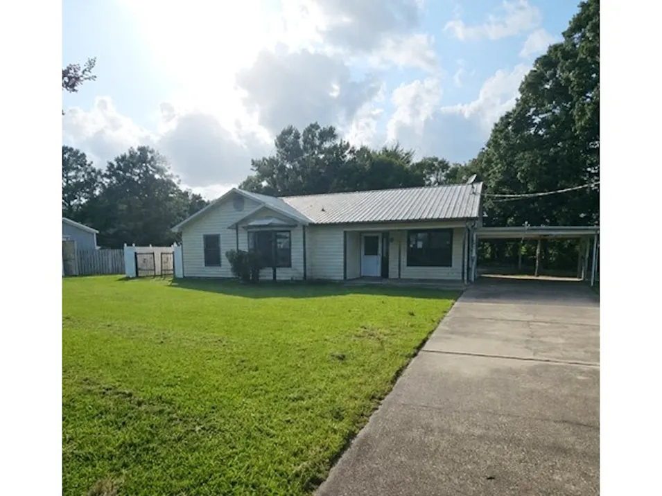 137 Lee Rd Eunice, LA 70535, St Landry County