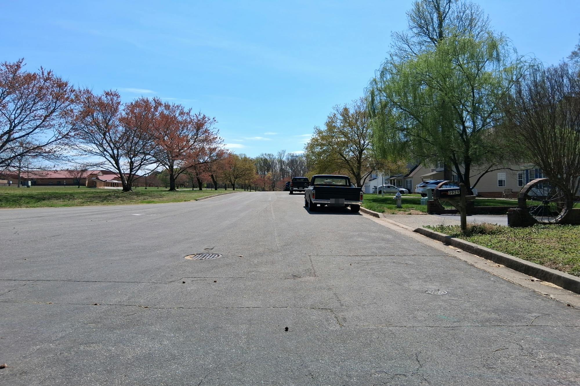 Meadowview Ln, Richmond, VA 23223