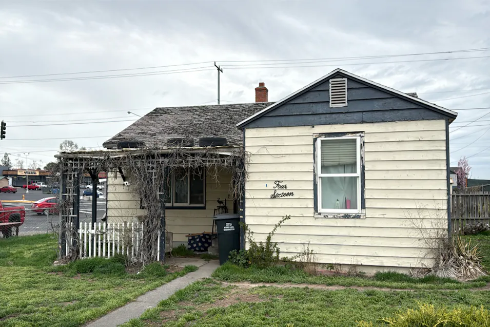 416 W Loop Dr Moses Lake, WA 98837, Grant County