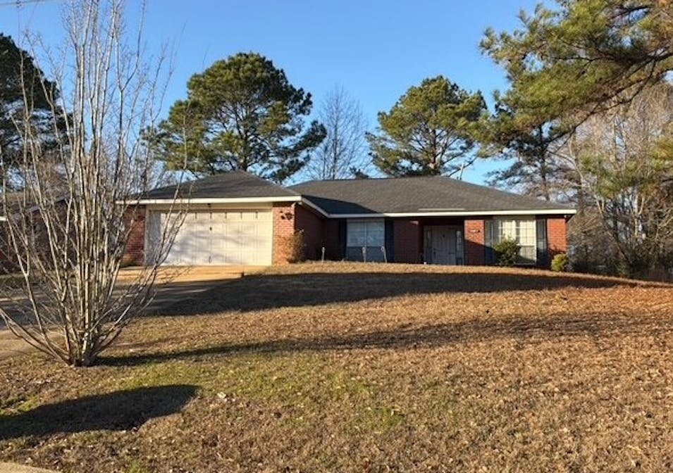 4106 Sumbry St Tuskegee, AL 36083, Macon County