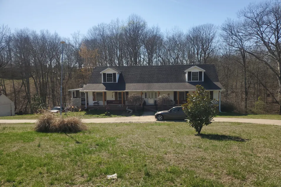 6697 Greenbrier Cemetery Road Greenbrier, TN 37073, Robertson County