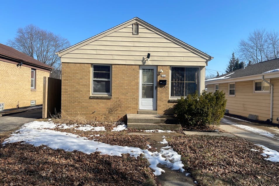 5312 N 74th St Milwaukee, WI 53218, Milwaukee County