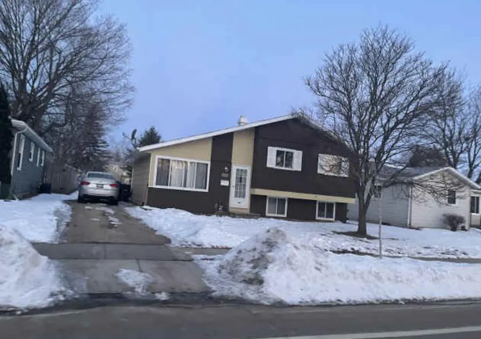 1337 S Telulah Ave Appleton, WI 54915, Outagamie County