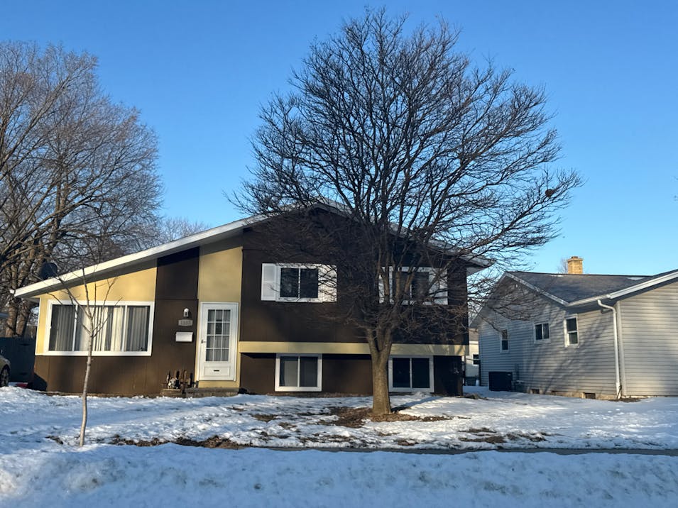 1337 S Telulah Ave Appleton, WI 54915, Outagamie County