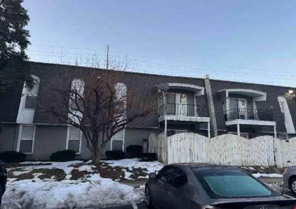 106 La Fontenay Ct Louisville, KY 40223, Jefferson County