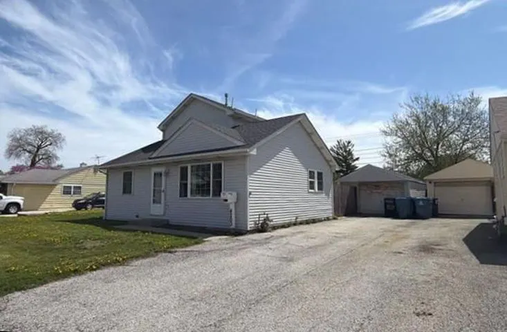Southwest Hwy, Hometown, IL 60456 #1