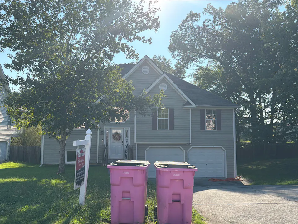 101 Twin Oaks Dr Calhoun, GA 30701, Gordon County