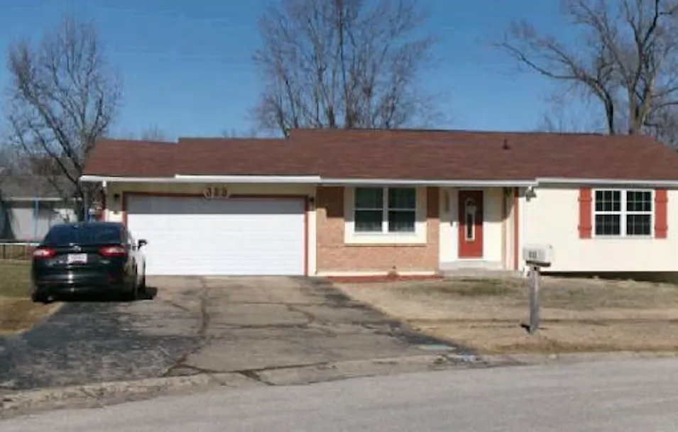 323 Richmond Dr Warrenton, MO 63383, Warren County