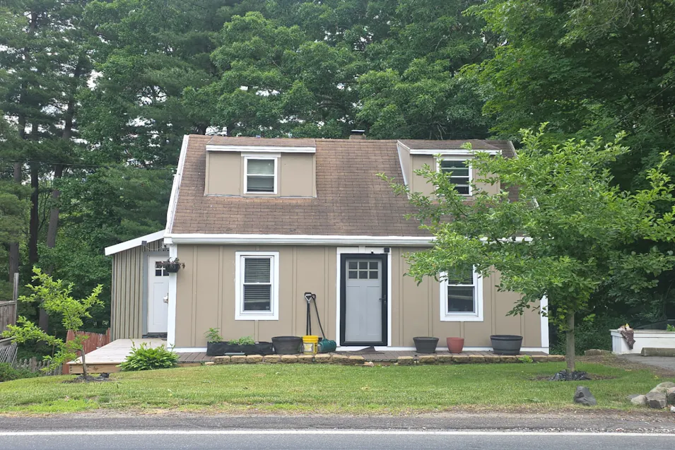 24 Millville Street Salem, NH 03079, Rockingham County