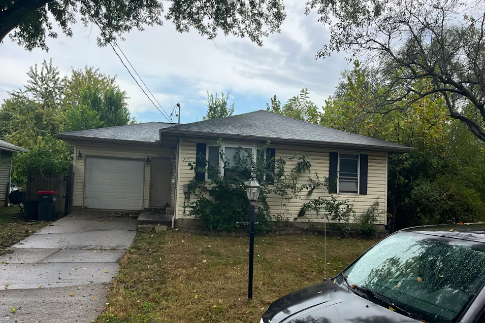 225 Sunrise Ave Pekin, IL 61554, Tazewell County