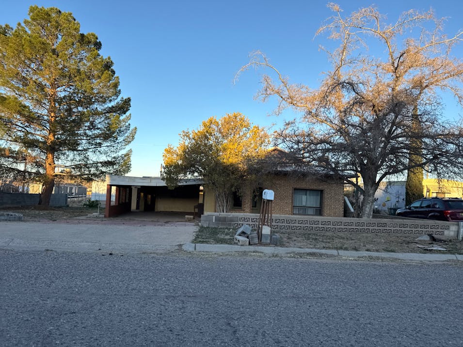 410 N Elm St Truth Or Consequences, NM 87901, Sierra County