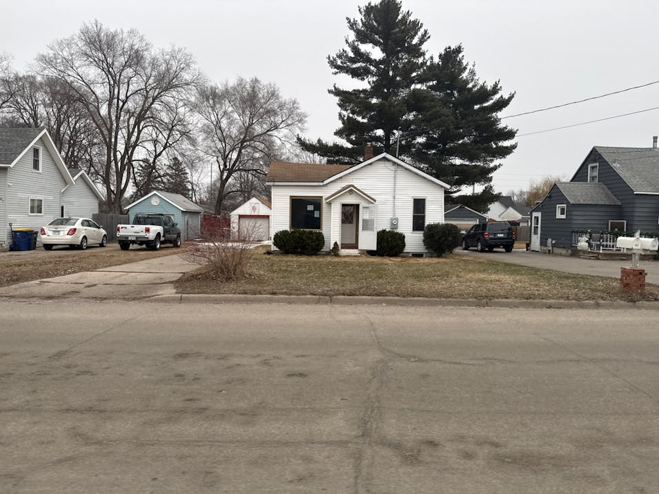 303 Park Avenue Northwest Faribault, MN 55021, Rice County