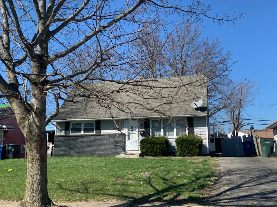 4220 Atlanta Drive Columbus, OH 43228, Franklin County