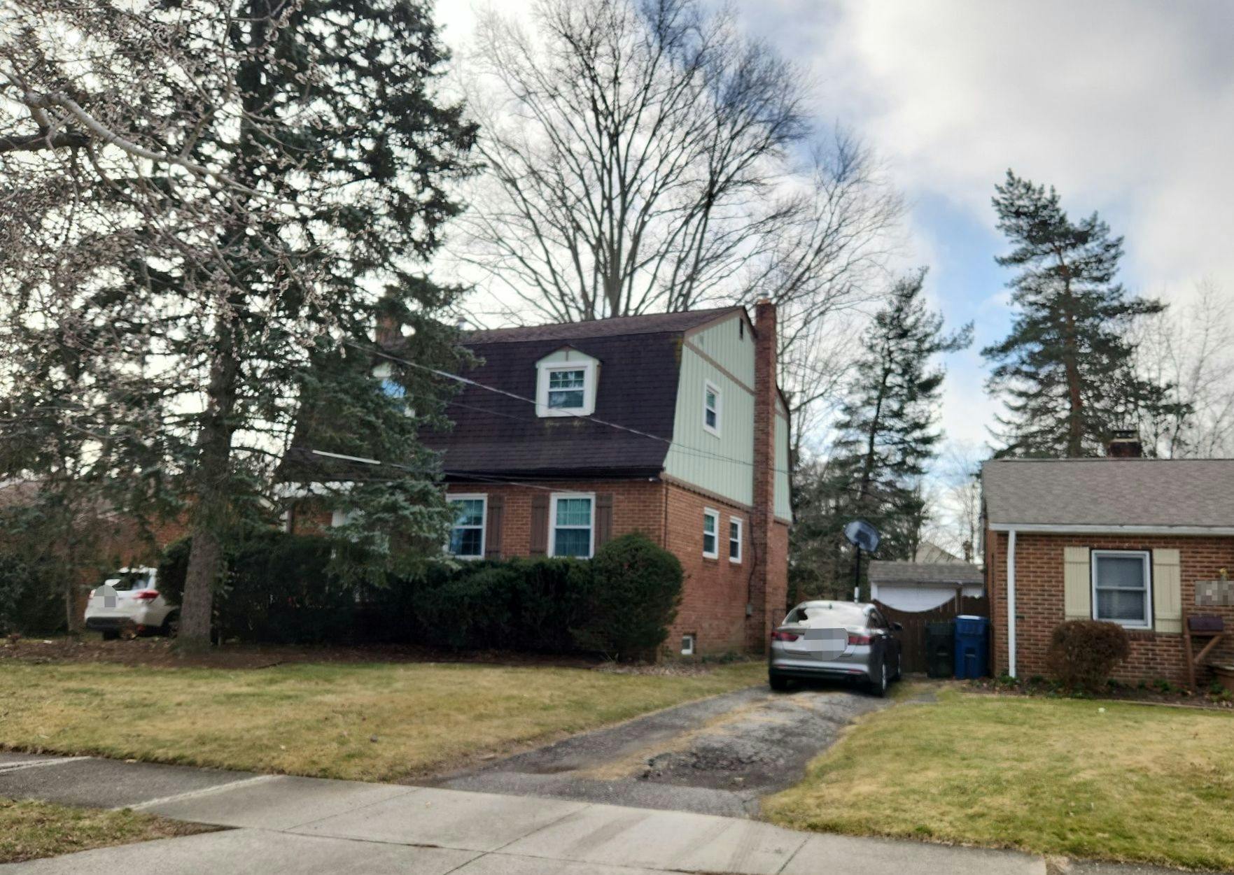 Clifford Dr, North Olmsted, OH 44070 #1