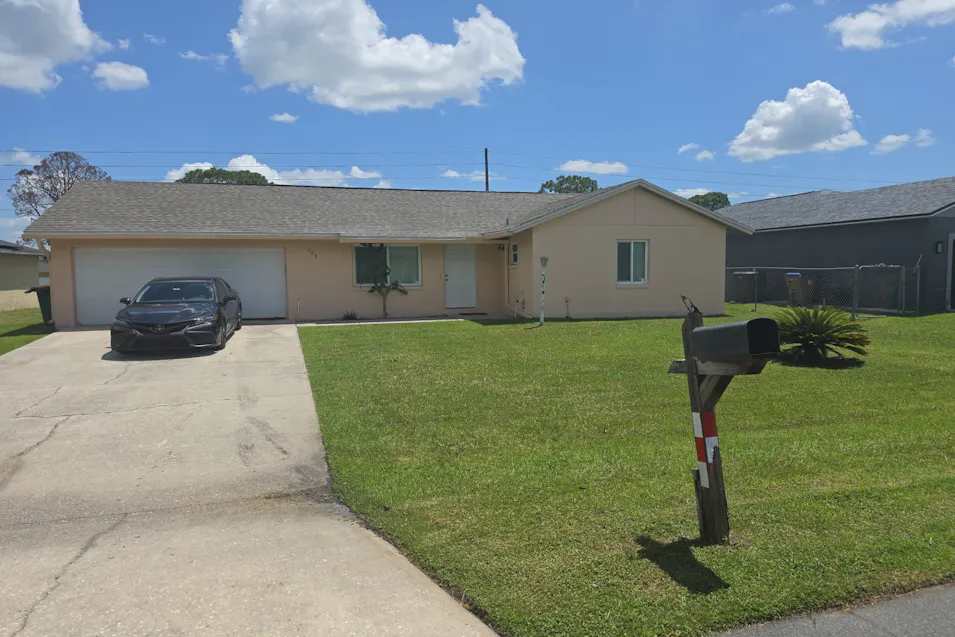 908 Cumbran Ln Kissimmee, FL 34758, Osceola County
