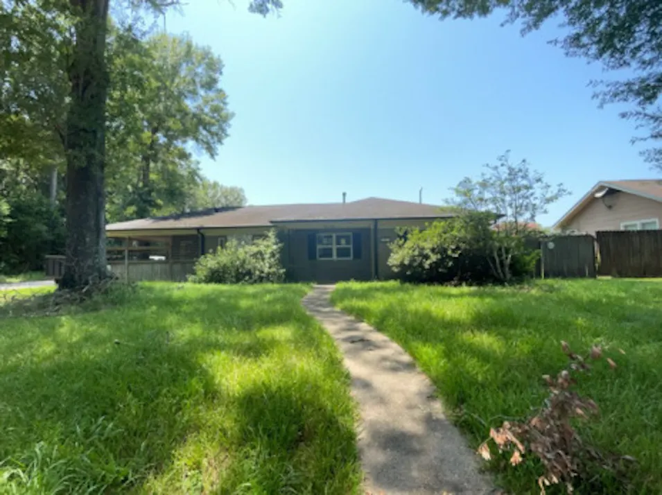 103 East St Liberty, TX 77575, Liberty County