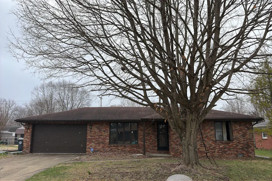 615 Country Club Ln Anderson, IN 46011-3407, Madison County