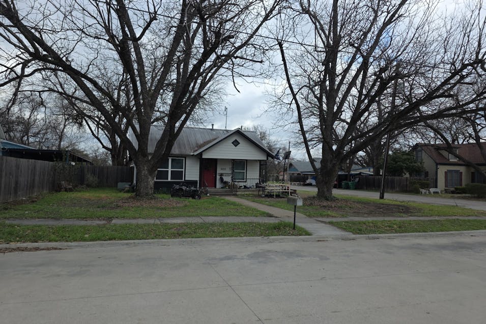 1003 West 3rd Street Clifton, TX 76634, Bosque County