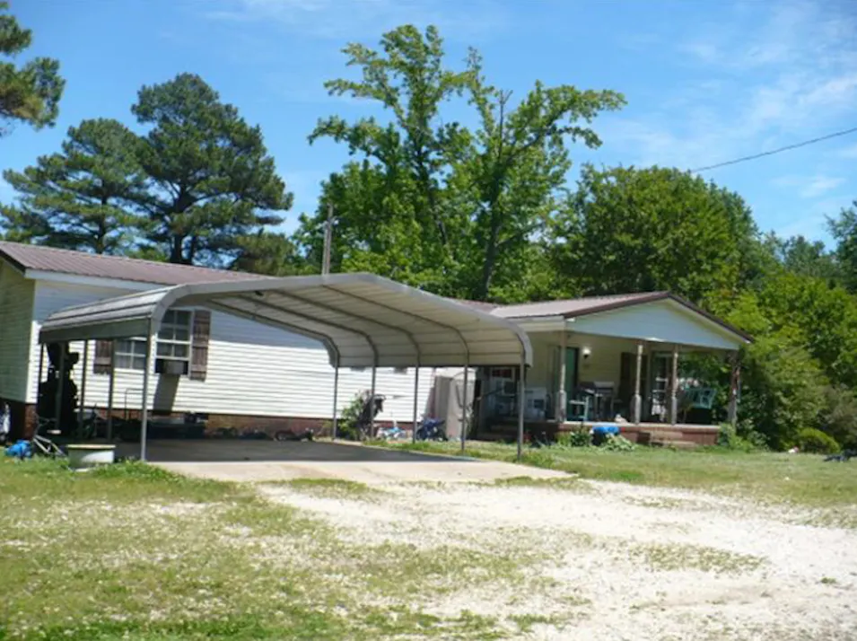 140 Humphrey Rd Huntingdon, TN 38344, Carroll County