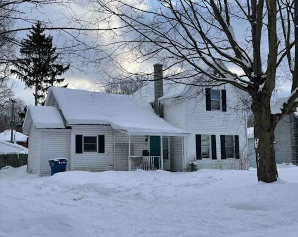 517 E Church St Hart, MI 49420, Oceana County