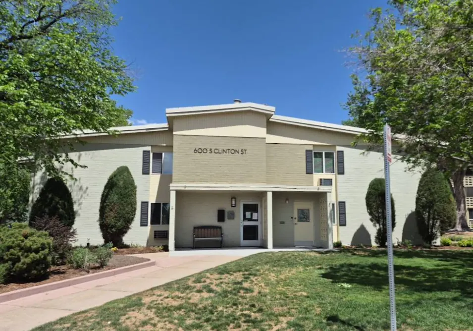 600 S Clinton St #5b Denver, CO 80247, Denver County