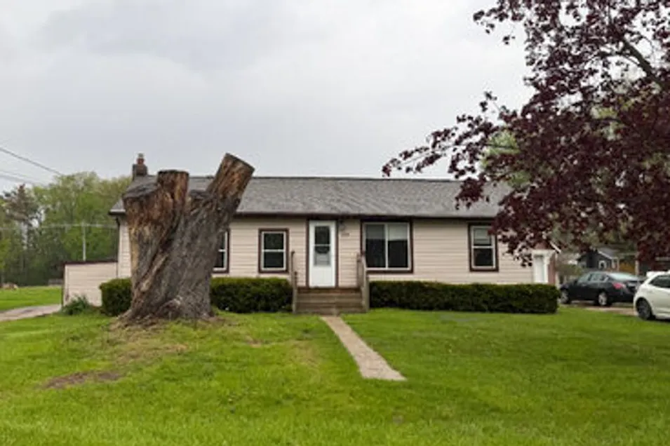 228 Second St Concord, MI 49237, Jackson County