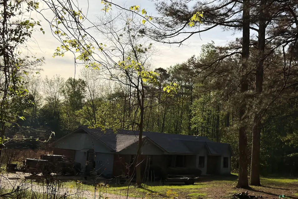 120 Drive 1240 Mooreville, MS 38857, Lee County