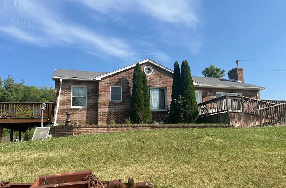 14245 Sinking Creek Rd Bristol, VA 24202, Washington County