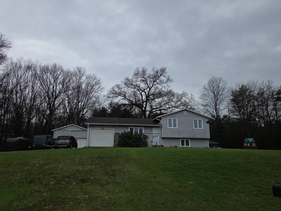 60441 26th St Mattawan, MI 49071, Van Buren County