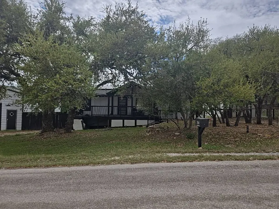 250 E Clark St Canyon Lake, TX 78133, Comal County