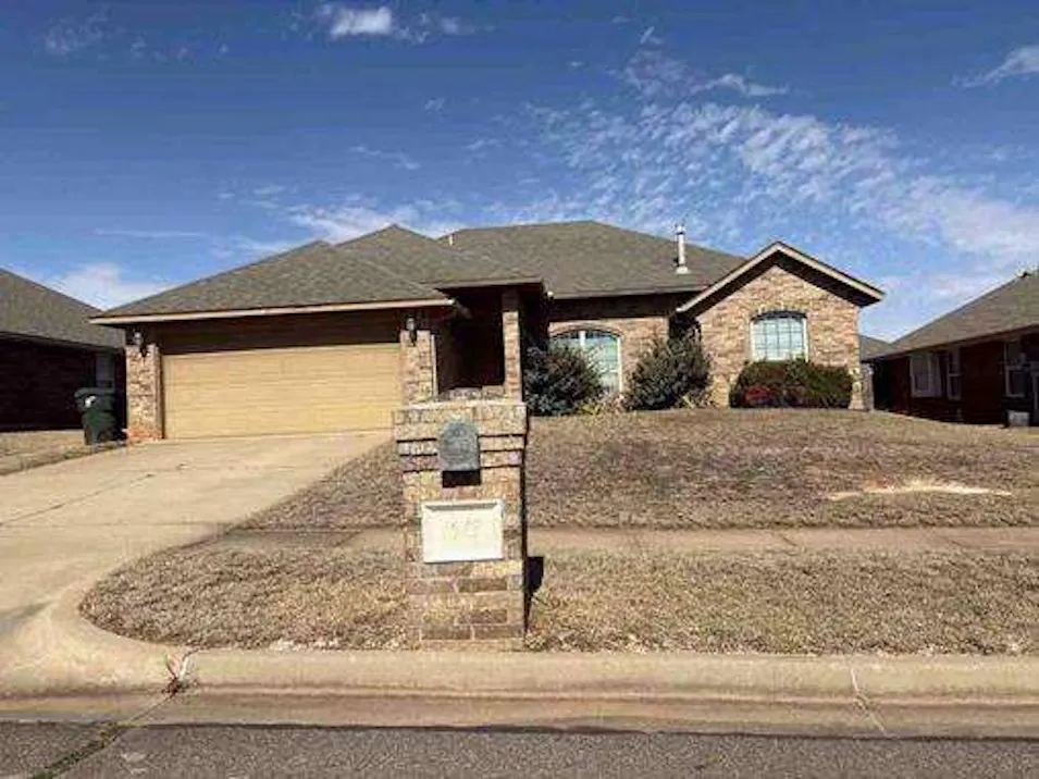 1613 Chambers St Norman, OK 73071, Cleveland County