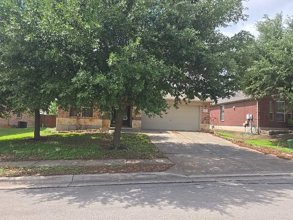 217 Coral Stone Trl Buda, TX 78610, Hays County