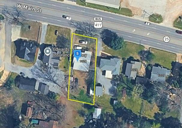 Main St, Centre, AL 35960
